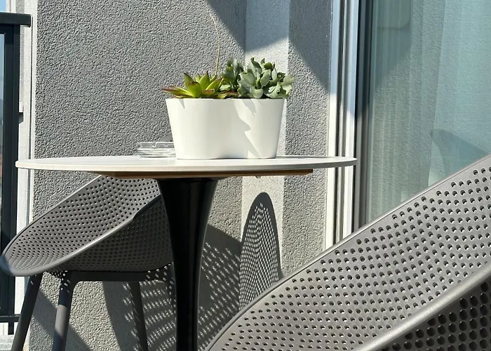 Lumar Daire Liyubuşka